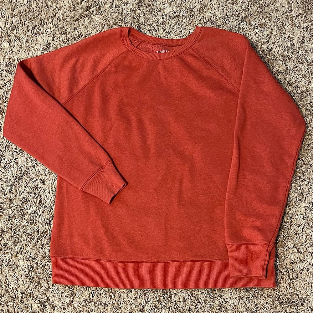 Time & Tru Rust Sweatshirt